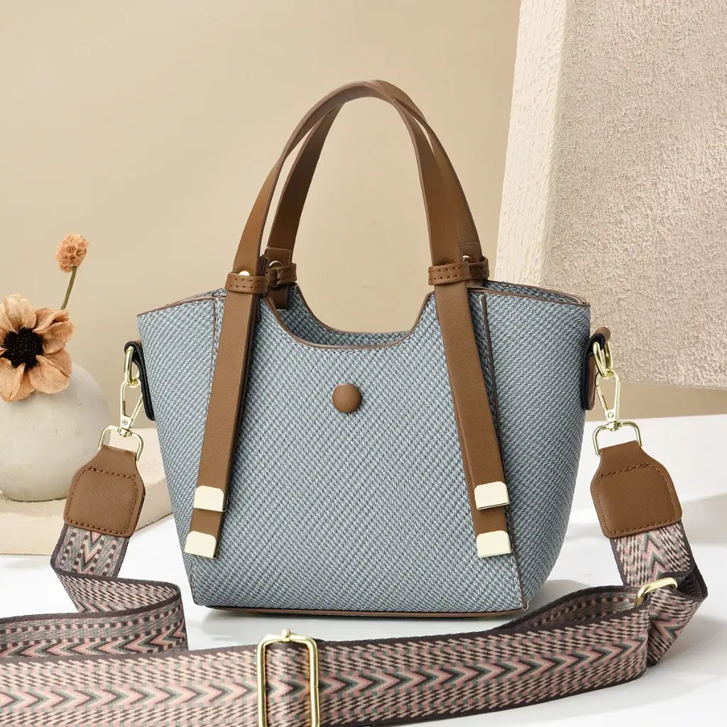 Nouveau sac à bandoulière pour femmes, sac à main de luxe de styliste, grande capacité, à la mode, 20258.webp