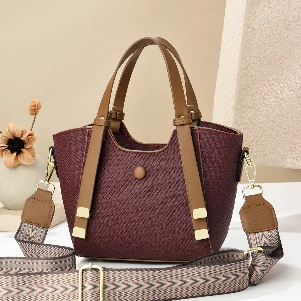Nouveau sac à bandoulière pour femmes, sac à main de luxe de styliste, grande capacité, à la mode, 202513.webp