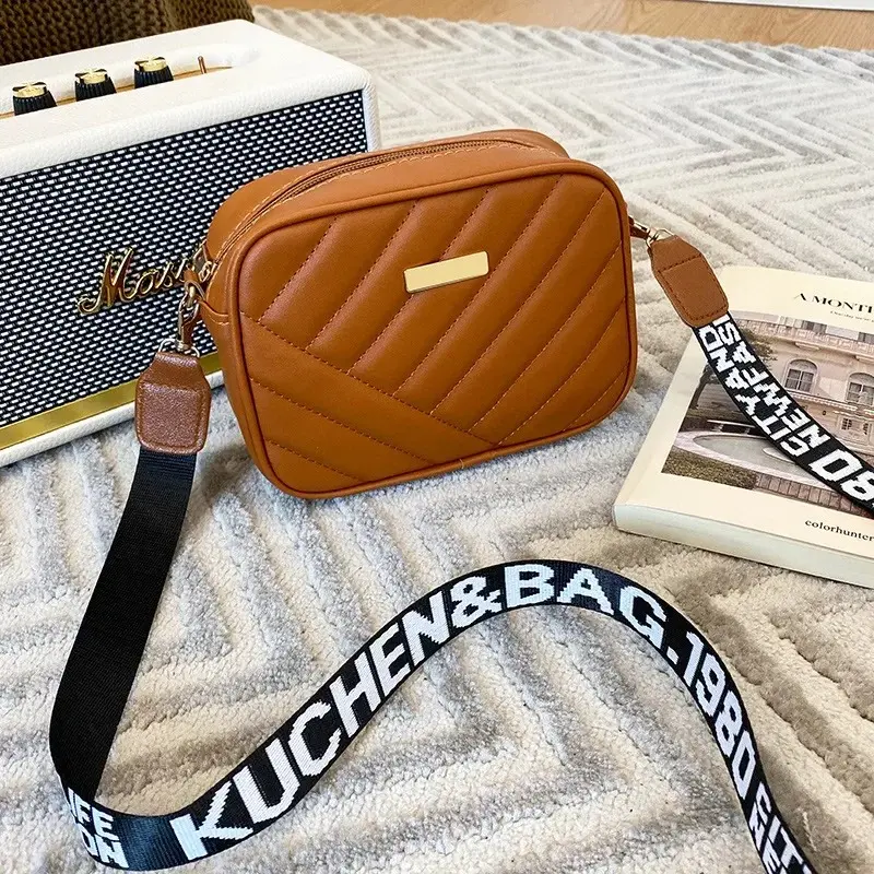 Petit sac à bandoulière en cuir PU pour femmes15.webp