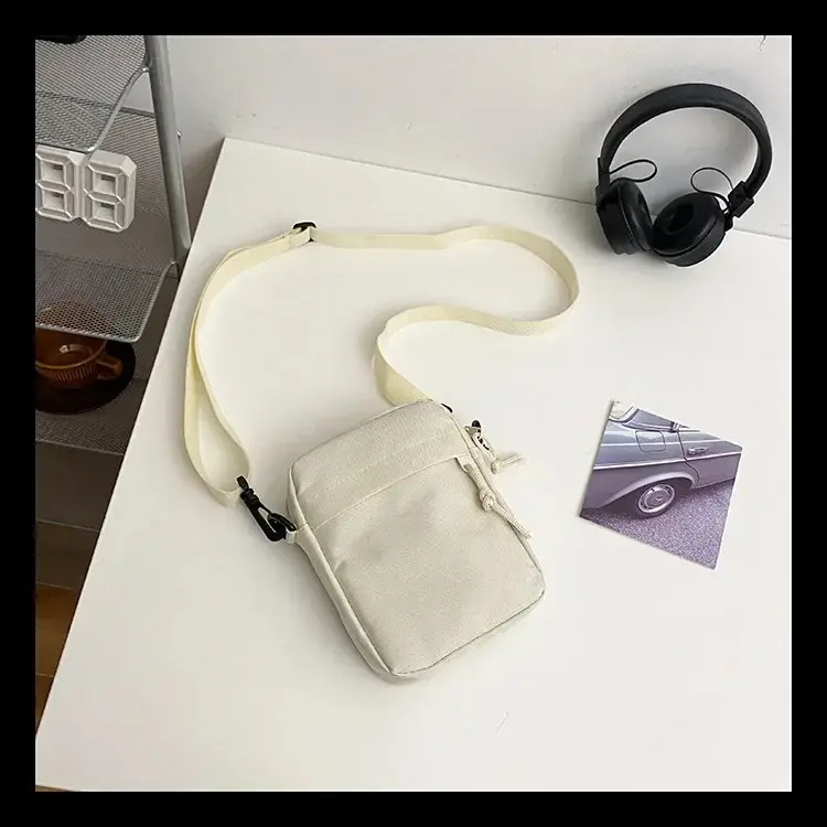 Petit sac à Bandoulière Tendance pour Hommes, Mini sac Décontracté Léger12.webp