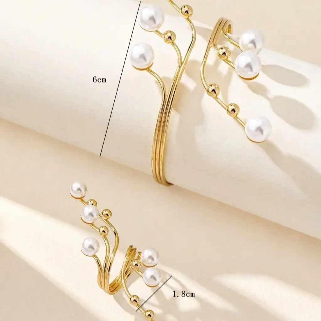 Ensemble de Bracelets et Bagues pour Femmes Bijoux à la Mode DS0402.webp