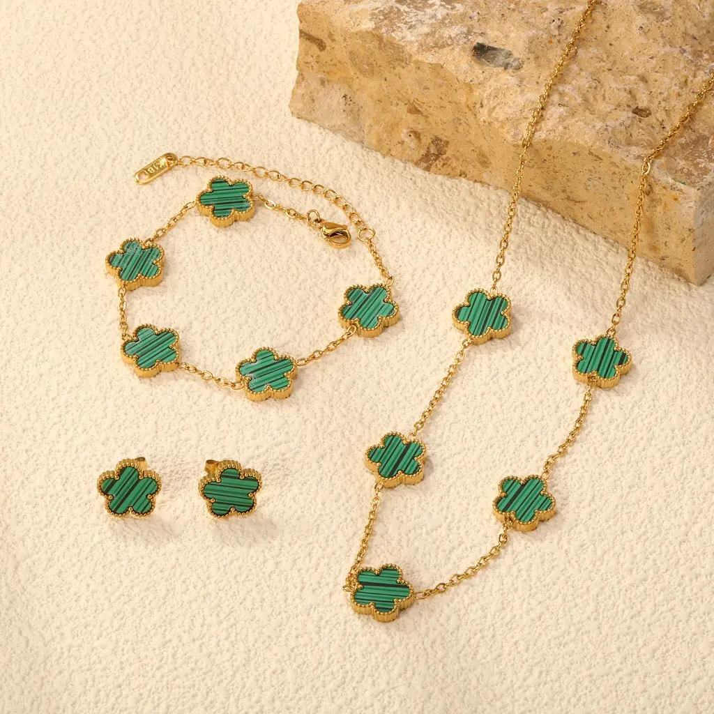 Collier Boucles d'Oreilles Ensemble Bijoux Femmes en Acier Inoxydable9.webp