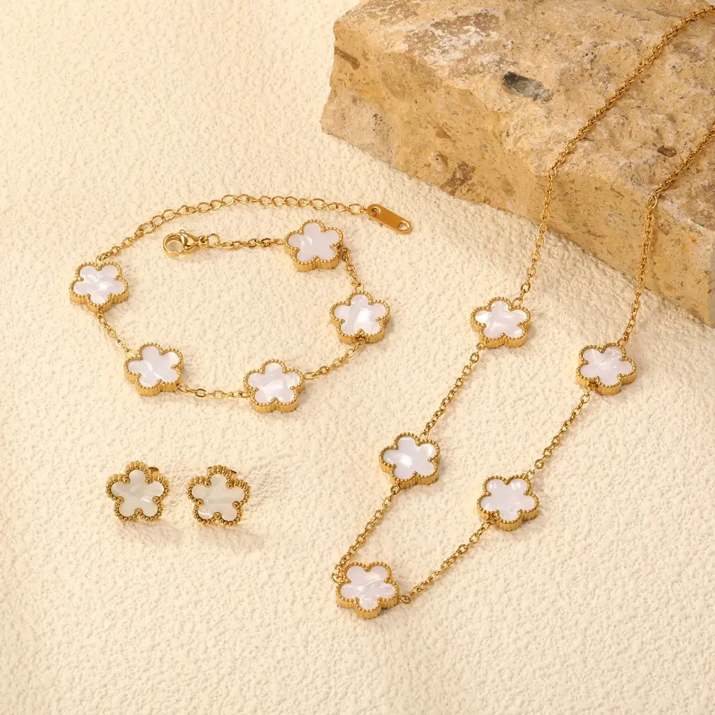 Collier Boucles d'Oreilles Ensemble Bijoux Femmes en Acier Inoxydable1.webp