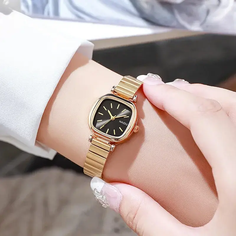 Marque petites montres carrées pour femmes bracelet en acier inoxydable3.webp