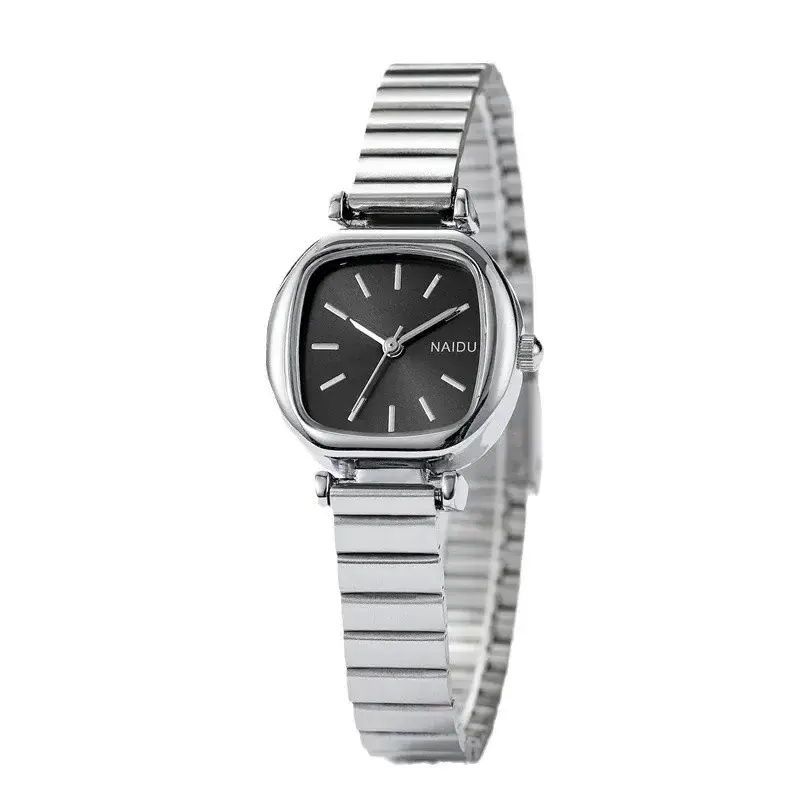 Marque petites montres carrées pour femmes bracelet en acier inoxydable5.webp