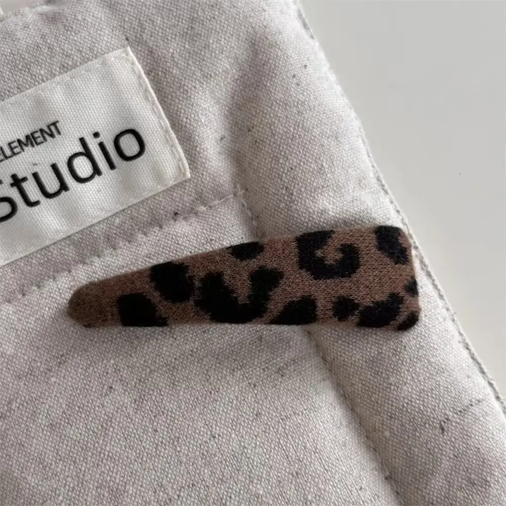 Ensemble de Barrettes à Imprimé Léopard Chic8.webp
