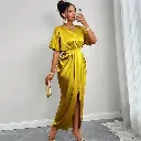 Robe Longue Élégante en Satin pour Femme - Chic et Sophistiquée"